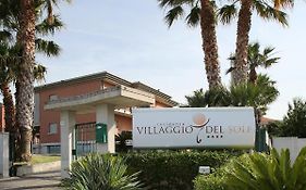 Residence Villaggio Del Sole
